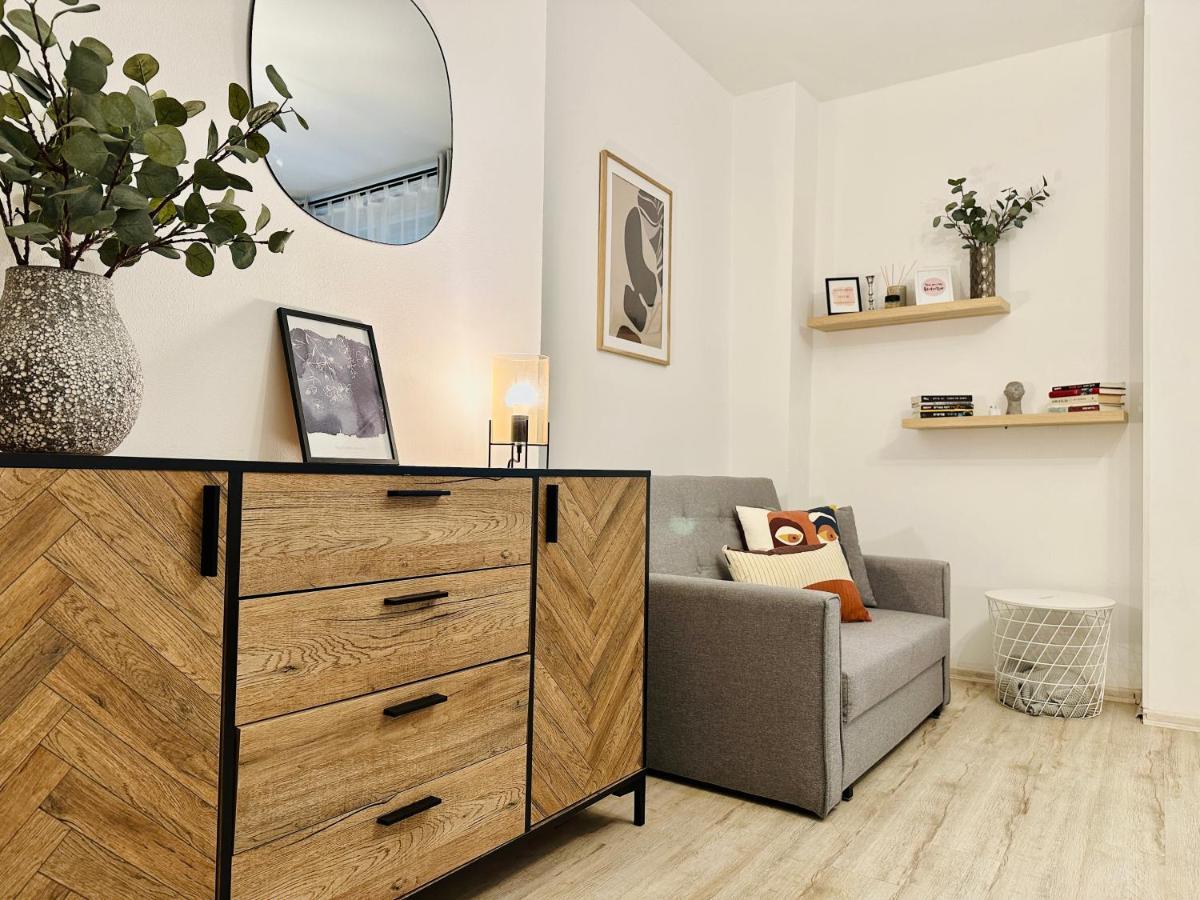 Nicelovely & Prague Apartment Dlouha Экстерьер фото