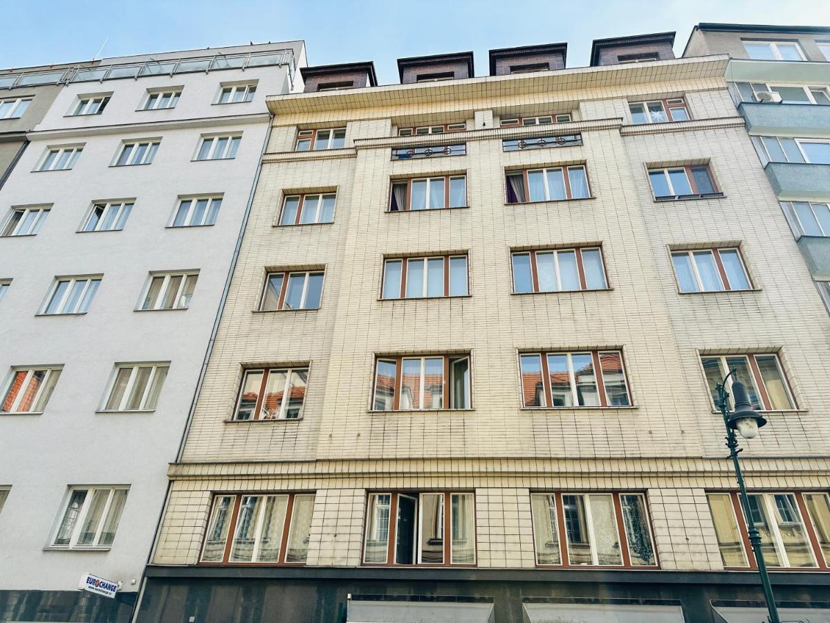 Nicelovely & Prague Apartment Dlouha Экстерьер фото